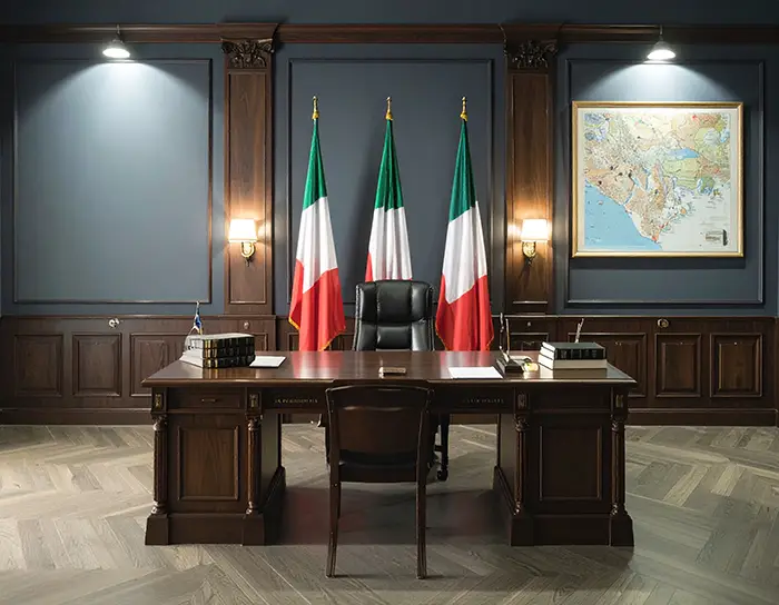 Ufficio con documenti del concorso Agenzia delle Entrate 2025 per funzionari a Roma e Milano