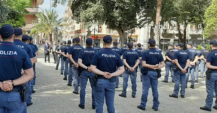 Concorso Polizia di Stato 2025 con 4617 posti per allievi agenti aperto a civili e volontari
